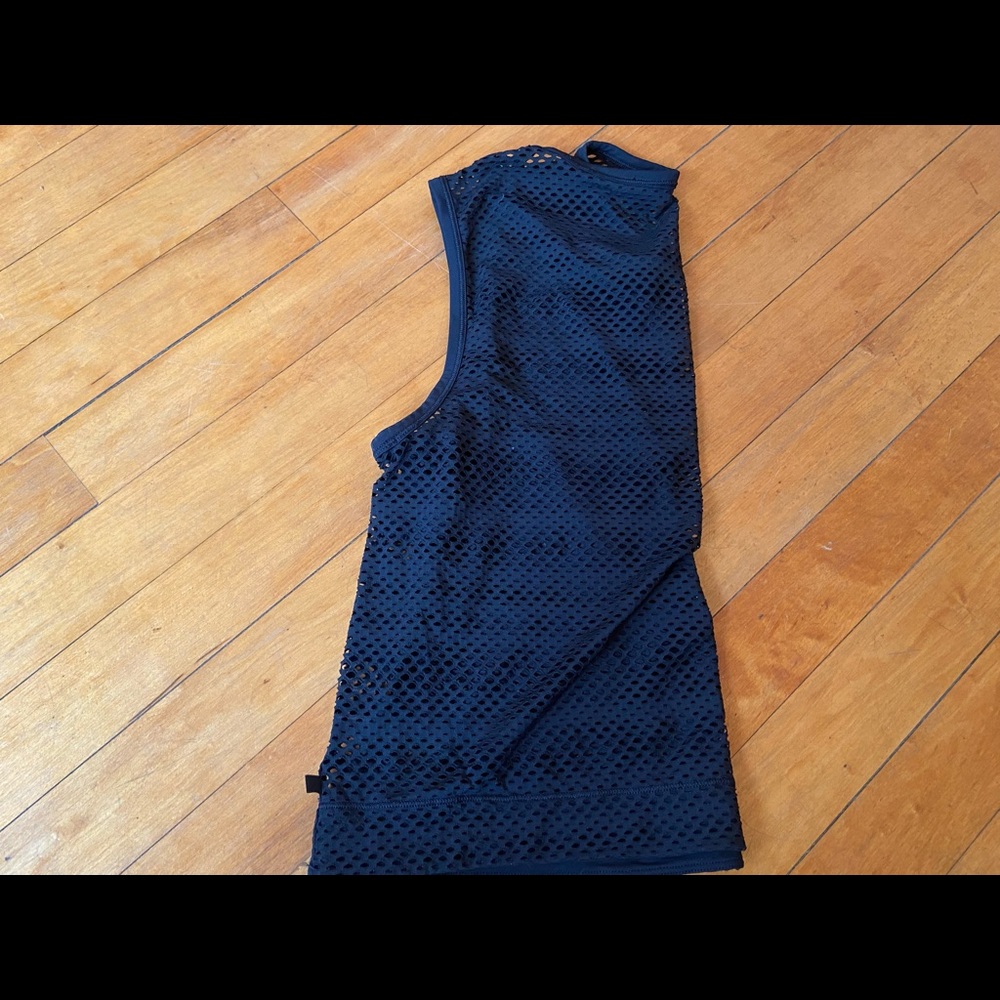 lululemon mesh tank top